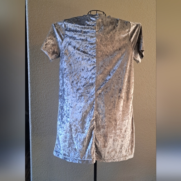 Velour like Silver dress size large. - Picture 2 of 3